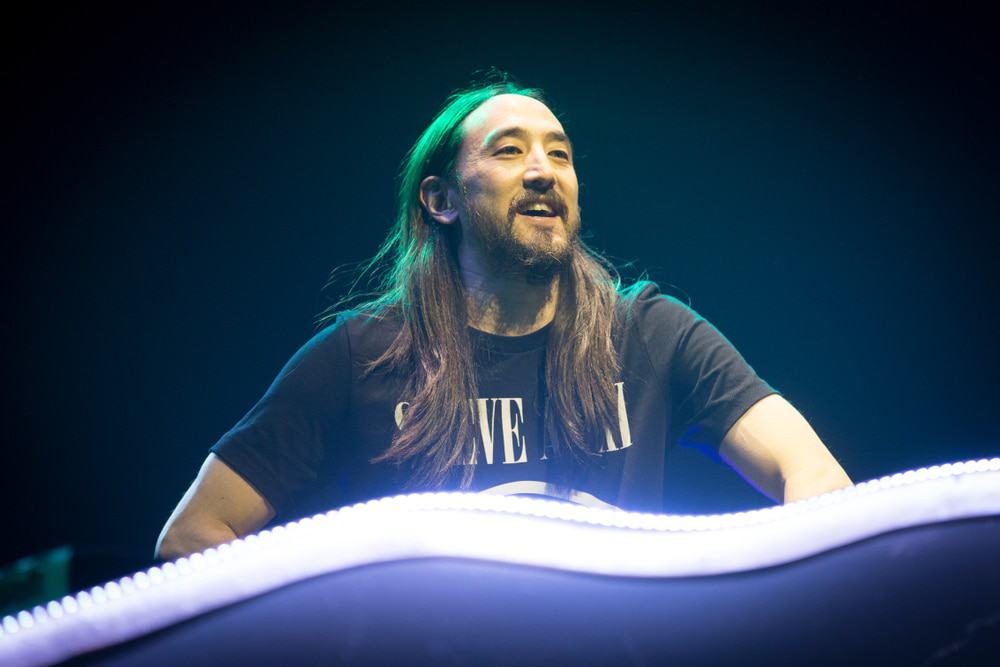 DJ Steve Aoki