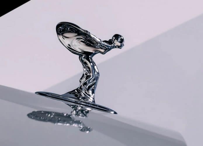 Spirit of Ecstasy: icônico mascote da Rolls-Royce