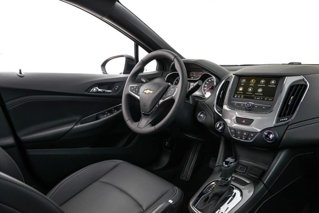 Interior do Chevrolet Cruze Midnight