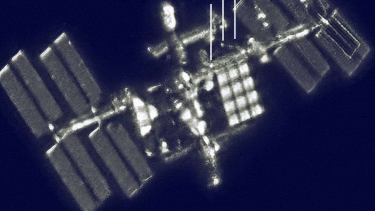 imagem-iss-caminhada-espacial