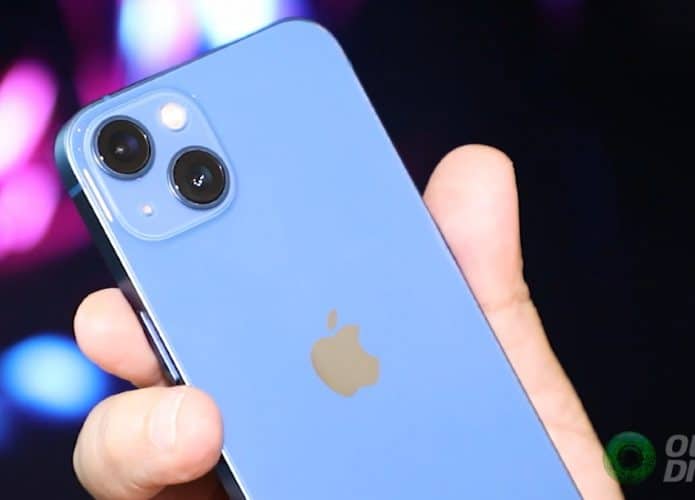 Cor azul do iPhone 13