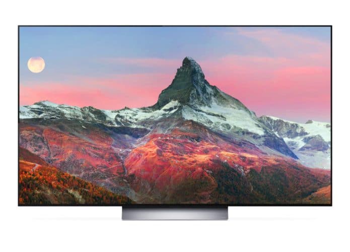 LG confirma lançamento da TV OLED C2 com tela EVO no Brasil