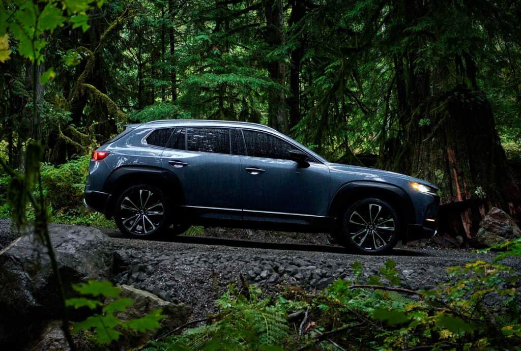 CX-50 de lado