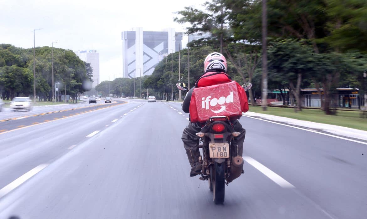 moto ifood