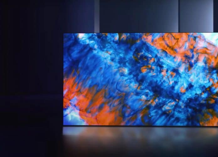 Samsung Neo QLED 8K ganha suporte que gira a tela com o smartphone