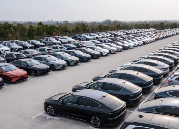 Nio ET7 elétrico e luxuoso que já está sendo entregue na China