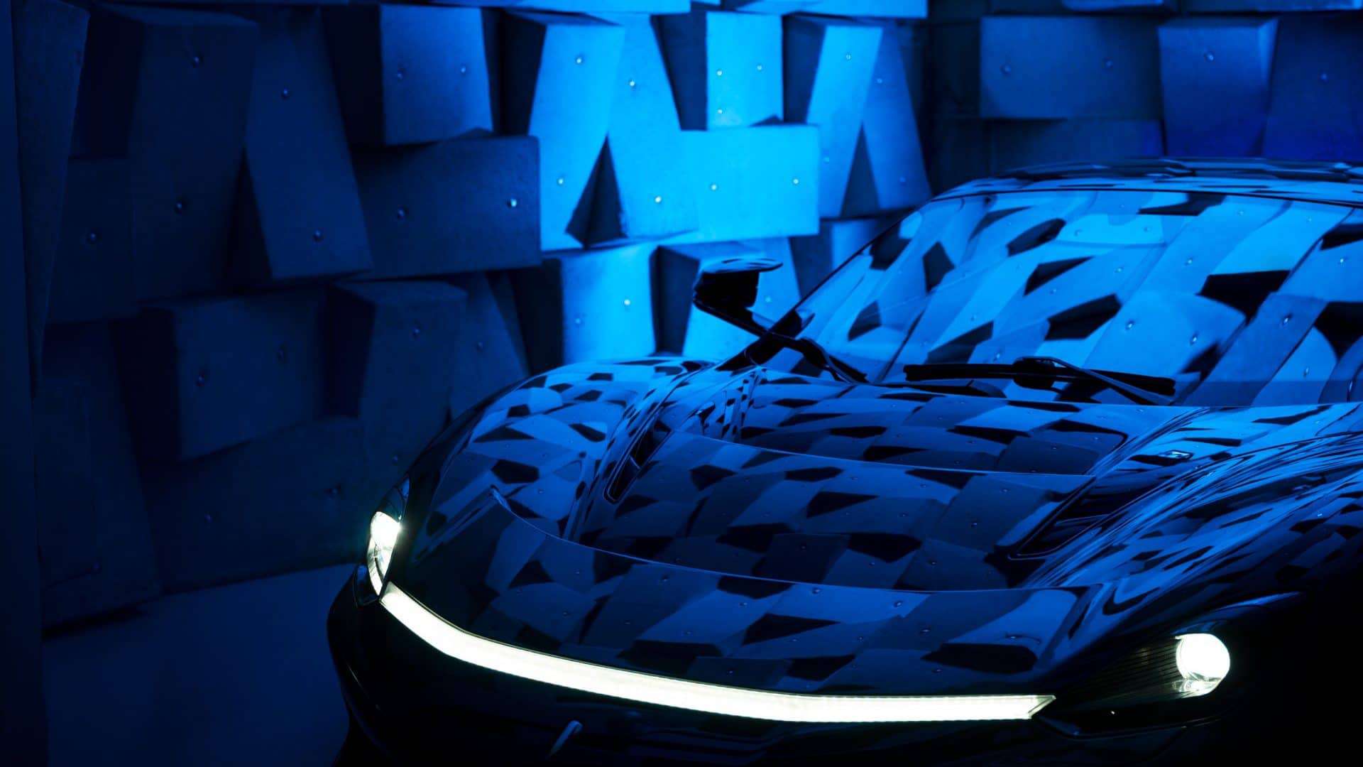 Pininfarina Battista testando sua assinatura sonora Suono Puro