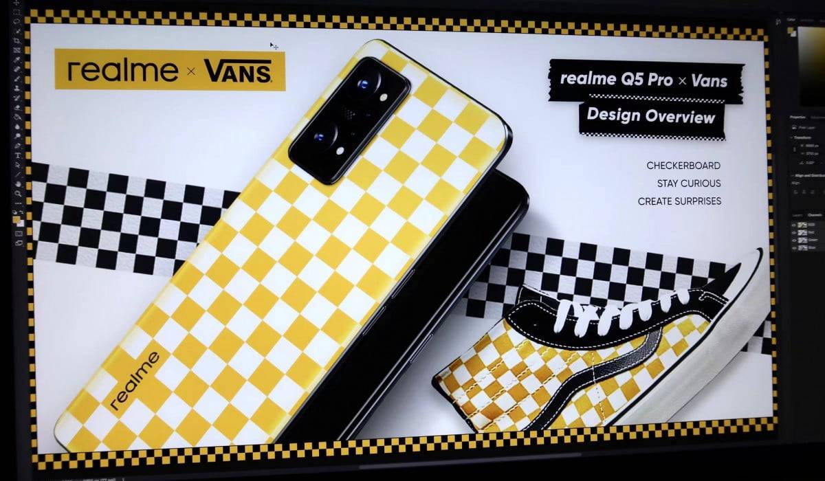 Realme Q5 Pro x Vans