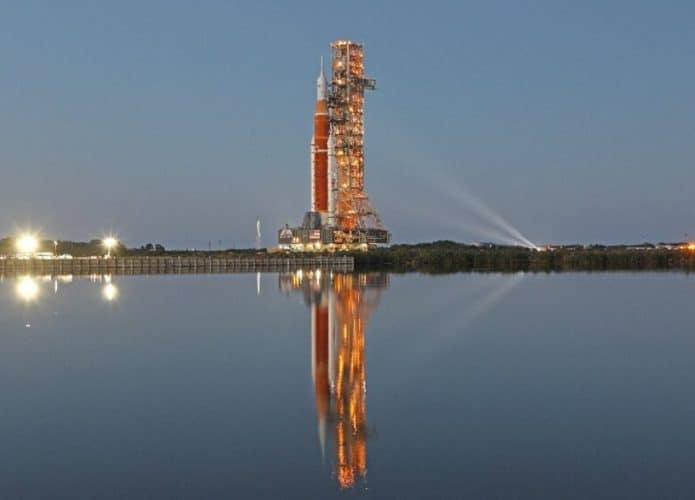 SLS-teste-molhado-695x500