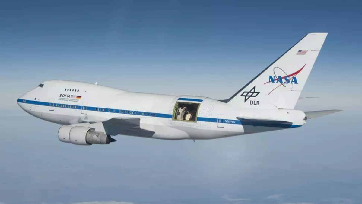 SOFIA-capa