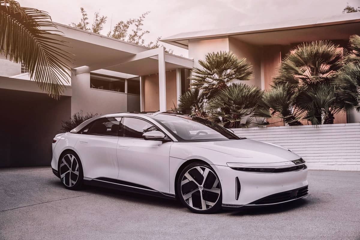 Lucid Air, um dos carros que irão à Arábia Saudita