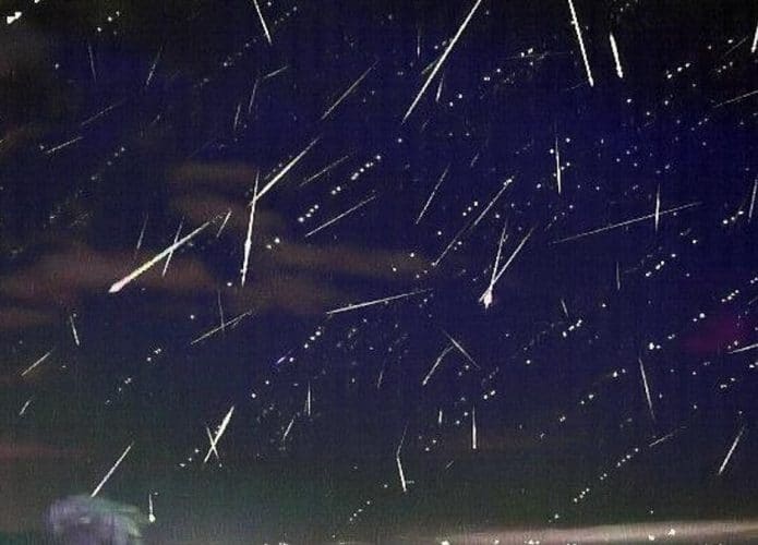 meteoros-liridas-capa-695x500