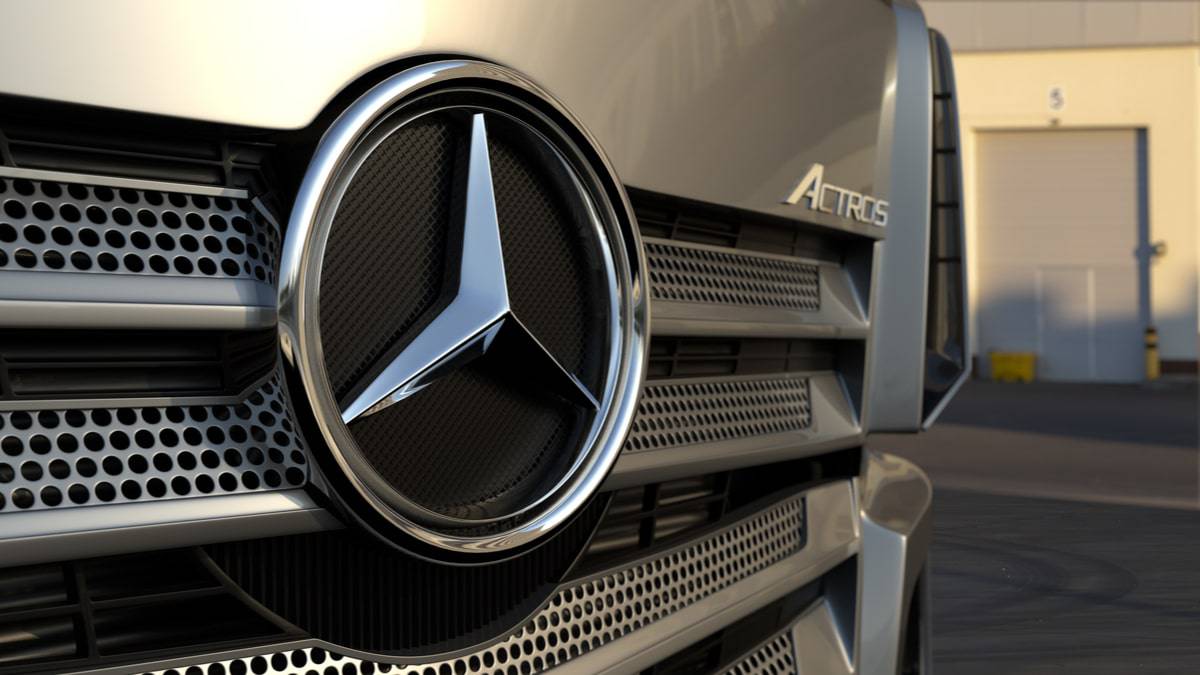 Por falta de chips, 5.600 funcionários da Mercedes-Benz do Brasil vão entrar em férias coletivas