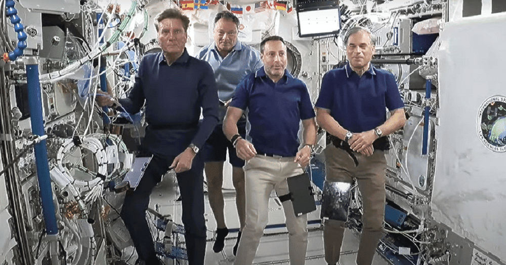 Astronautas da missão Ax-1 querem ir para a Lua: "Estamos dentro!"