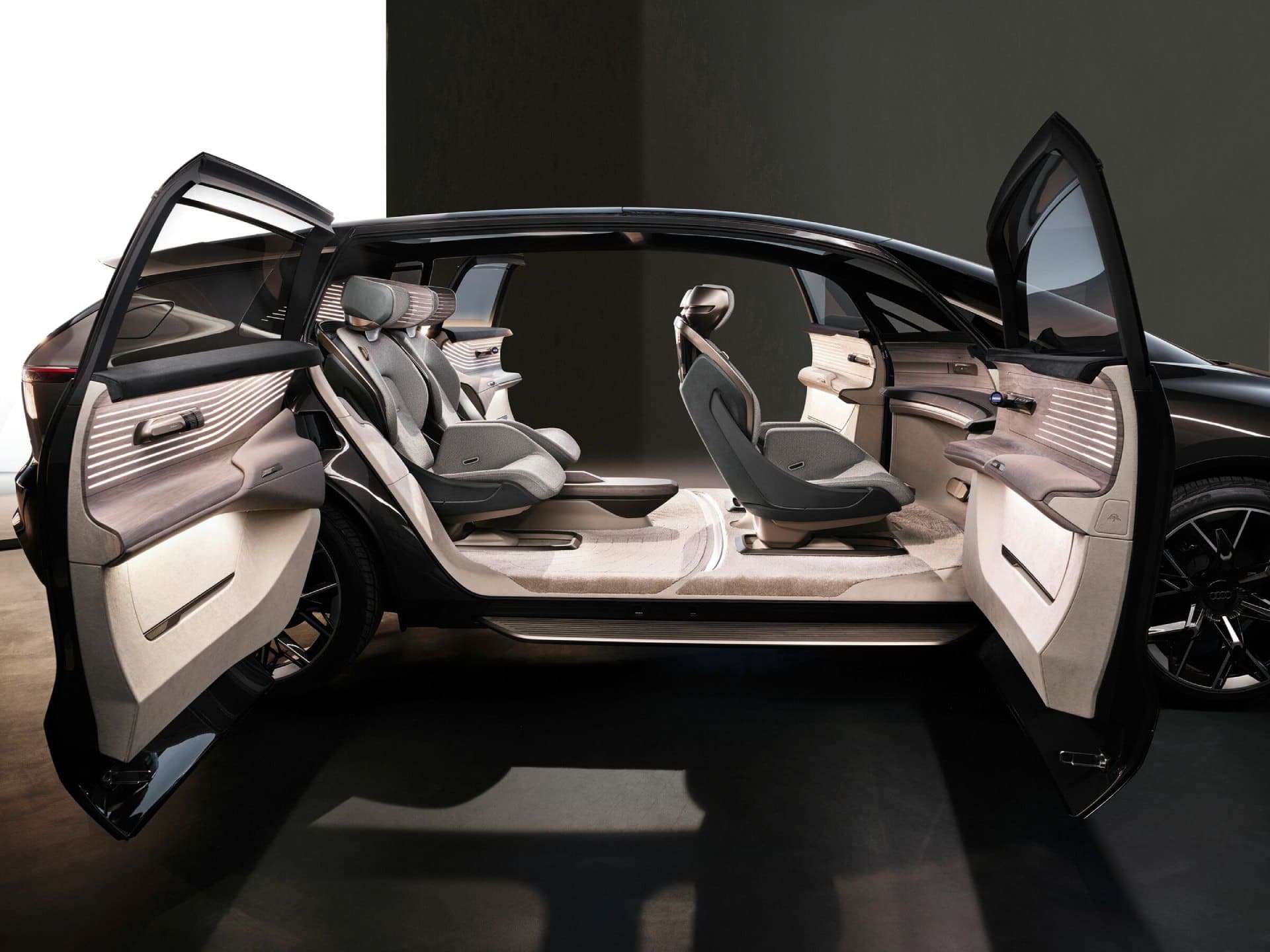 Audi revela seu enorme conceito autônomo Urbansphere, para as grandes metrópoles do planeta