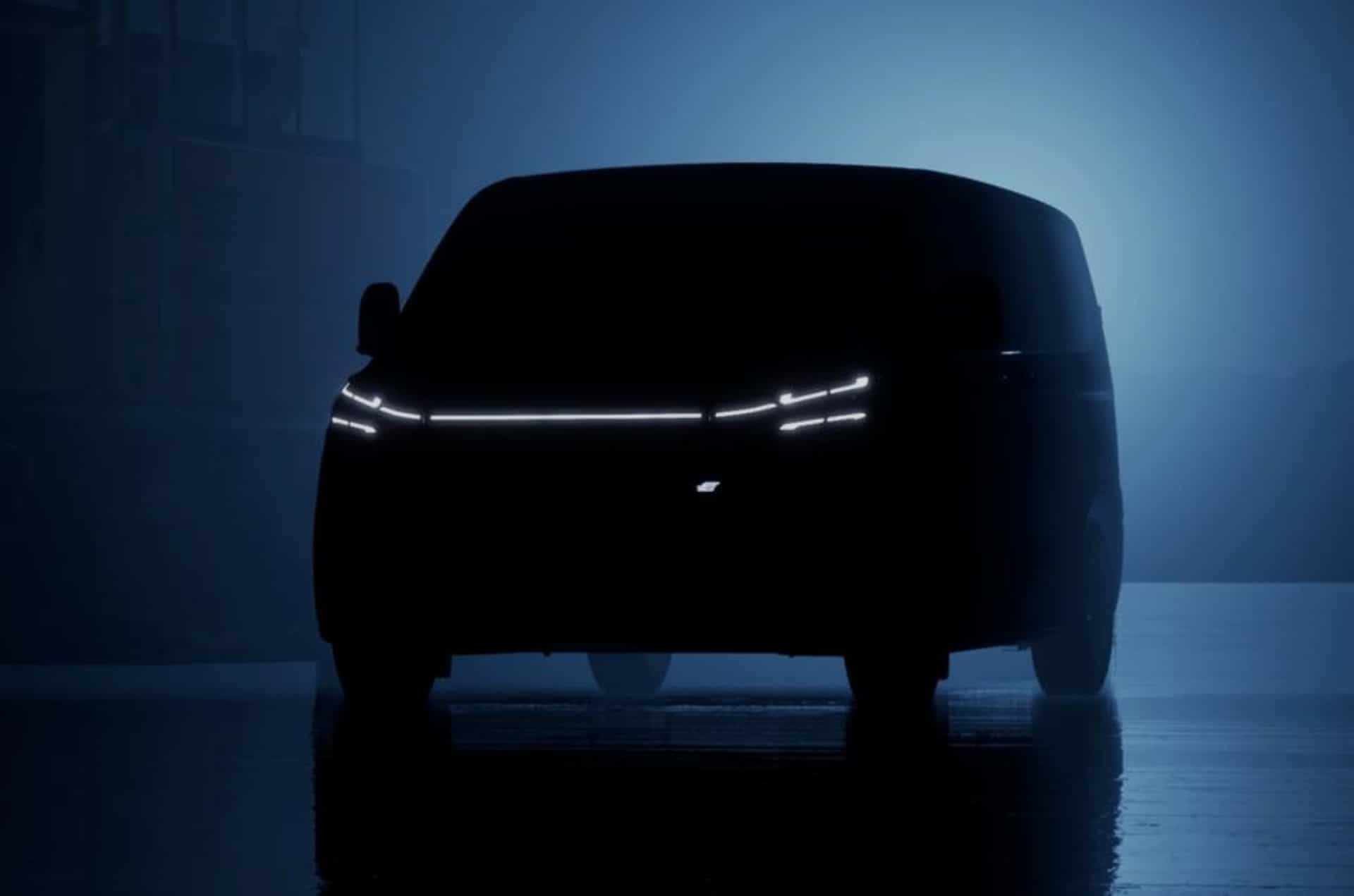 Tourneo Custom: nova van elétrica da Ford chega em maio; veja teaser