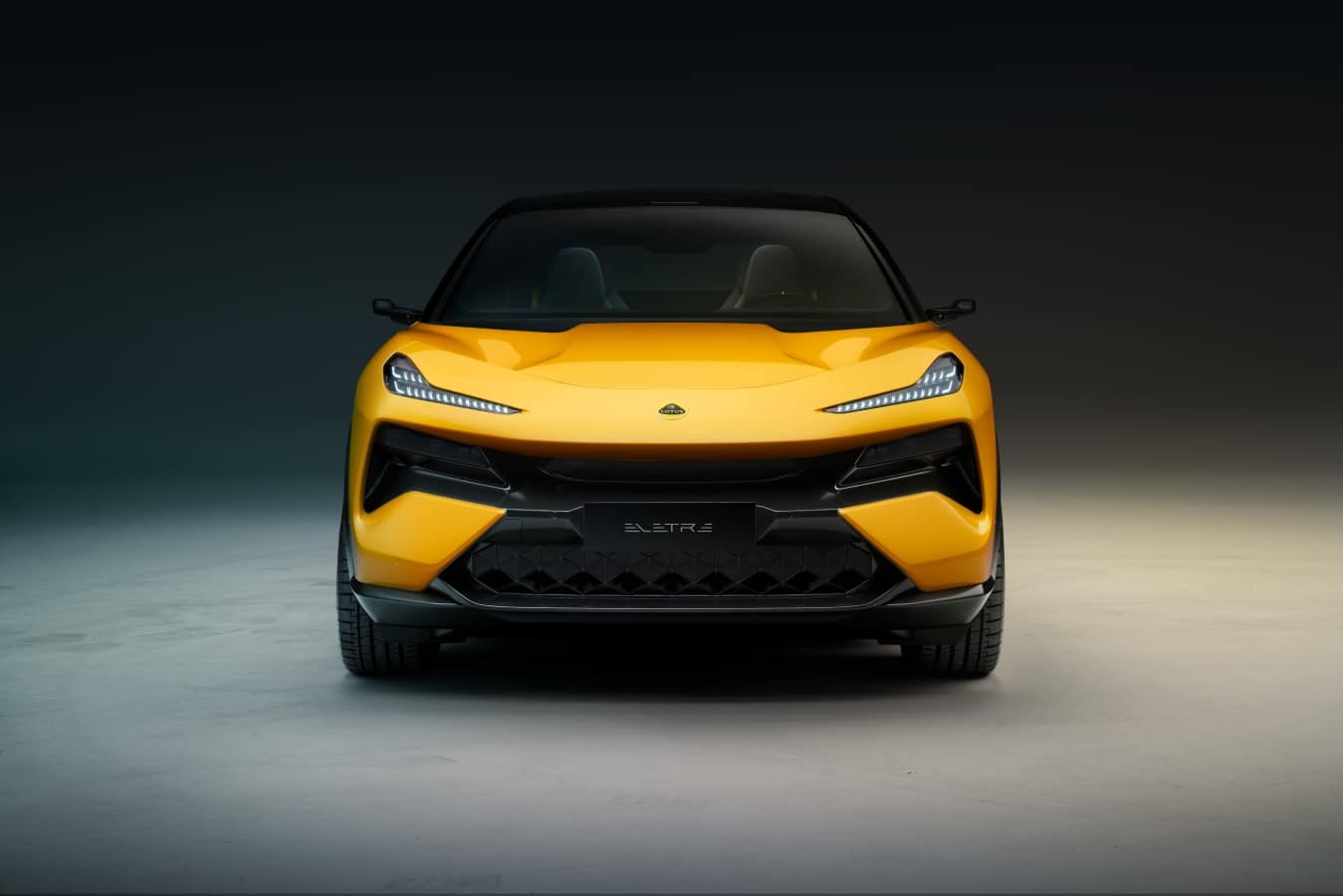 Lotus Eletre, SUV elétrico da marca