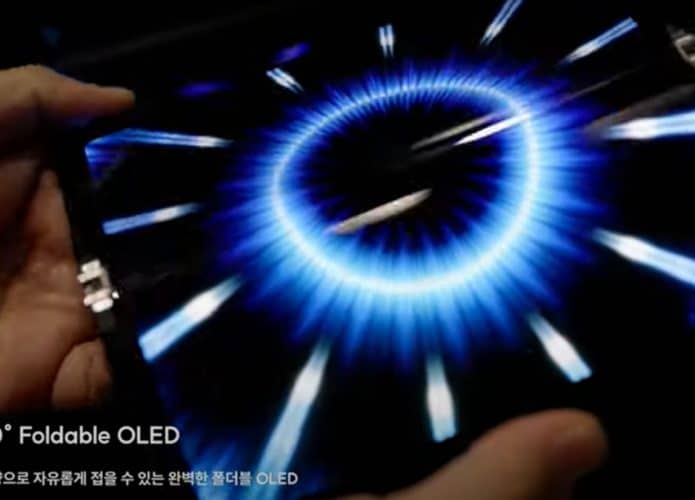 Tela flexível 360 LG Display