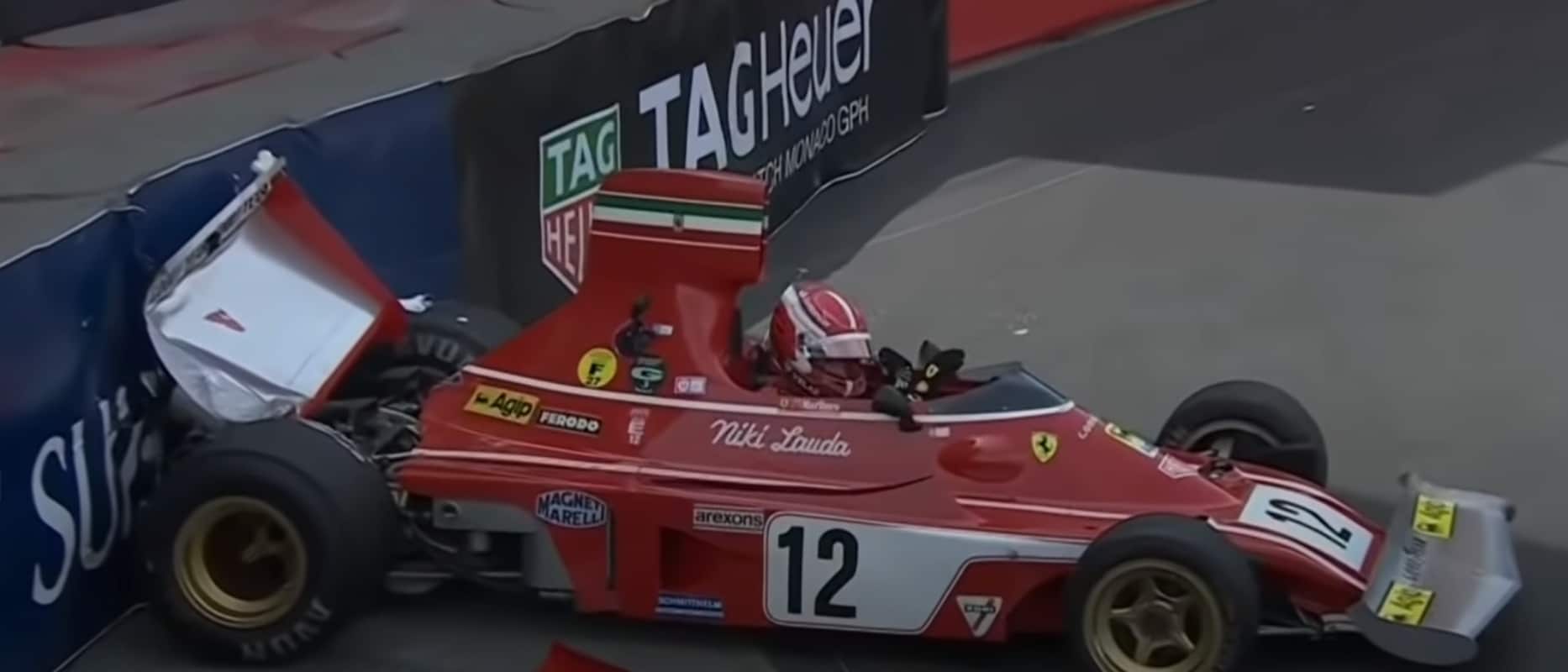 Charles Leclerc bate Ferrari histórica de Niki Lauda durante exibição em Mônaco; assista