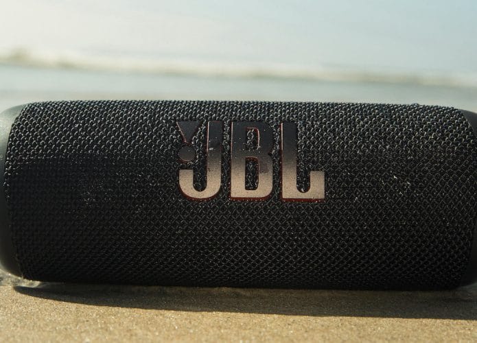 JBL Flip 6 (Imagem: divulgação/JBL)