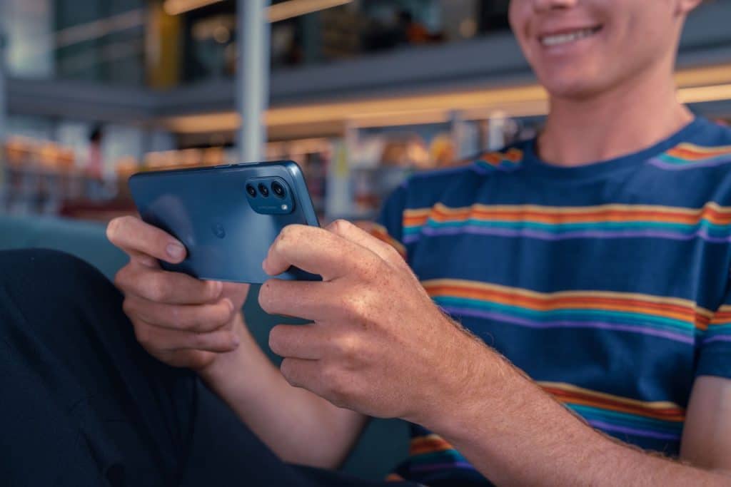 Moto E32 (Imagem: divulgação/Motorola)