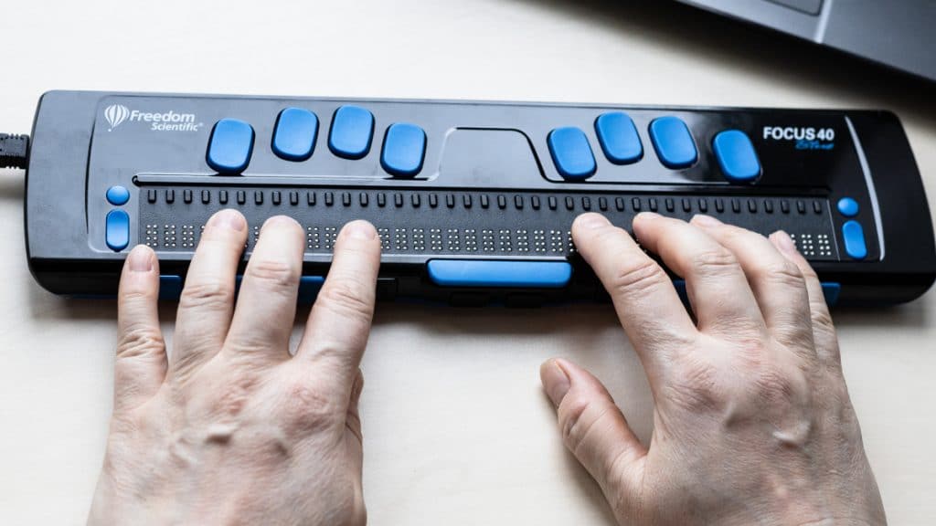 Android 13 ganha suporte nativo a telas Braille