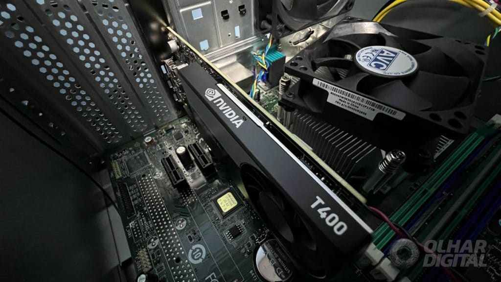 ThinkStation P348 (Imagem: André Fogaça/Olhar Digital)