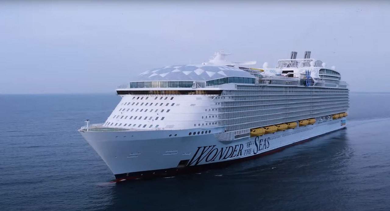 Maior navio de cruzeiro do mundo, Wonder of the Seas procura madrinha via TikTok