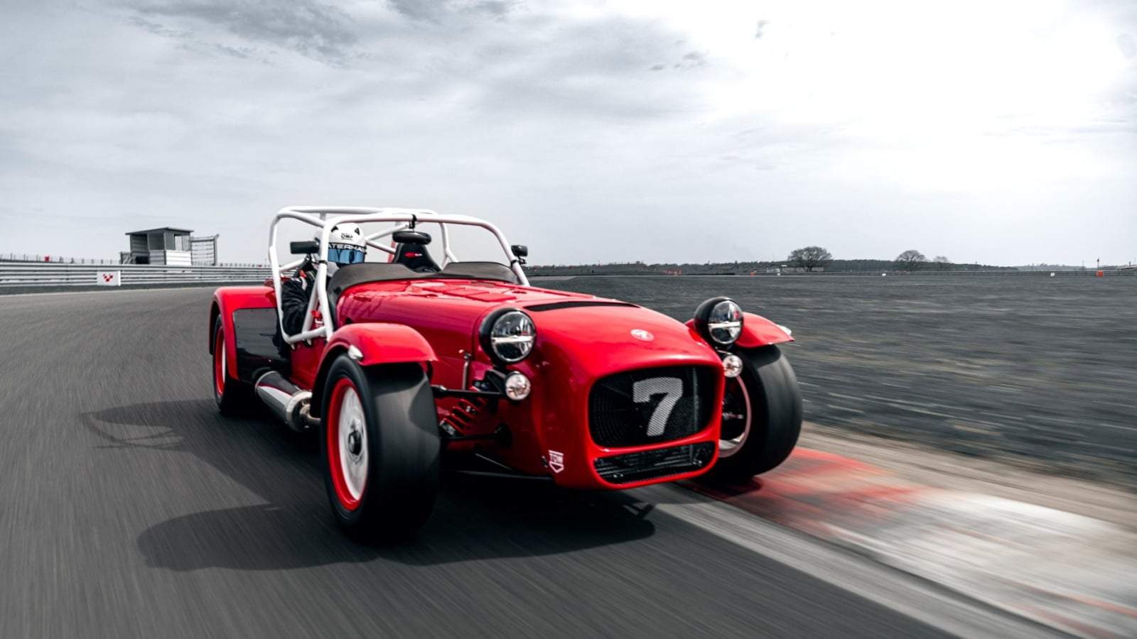 Novo Seven 420 Cup da Caterham
