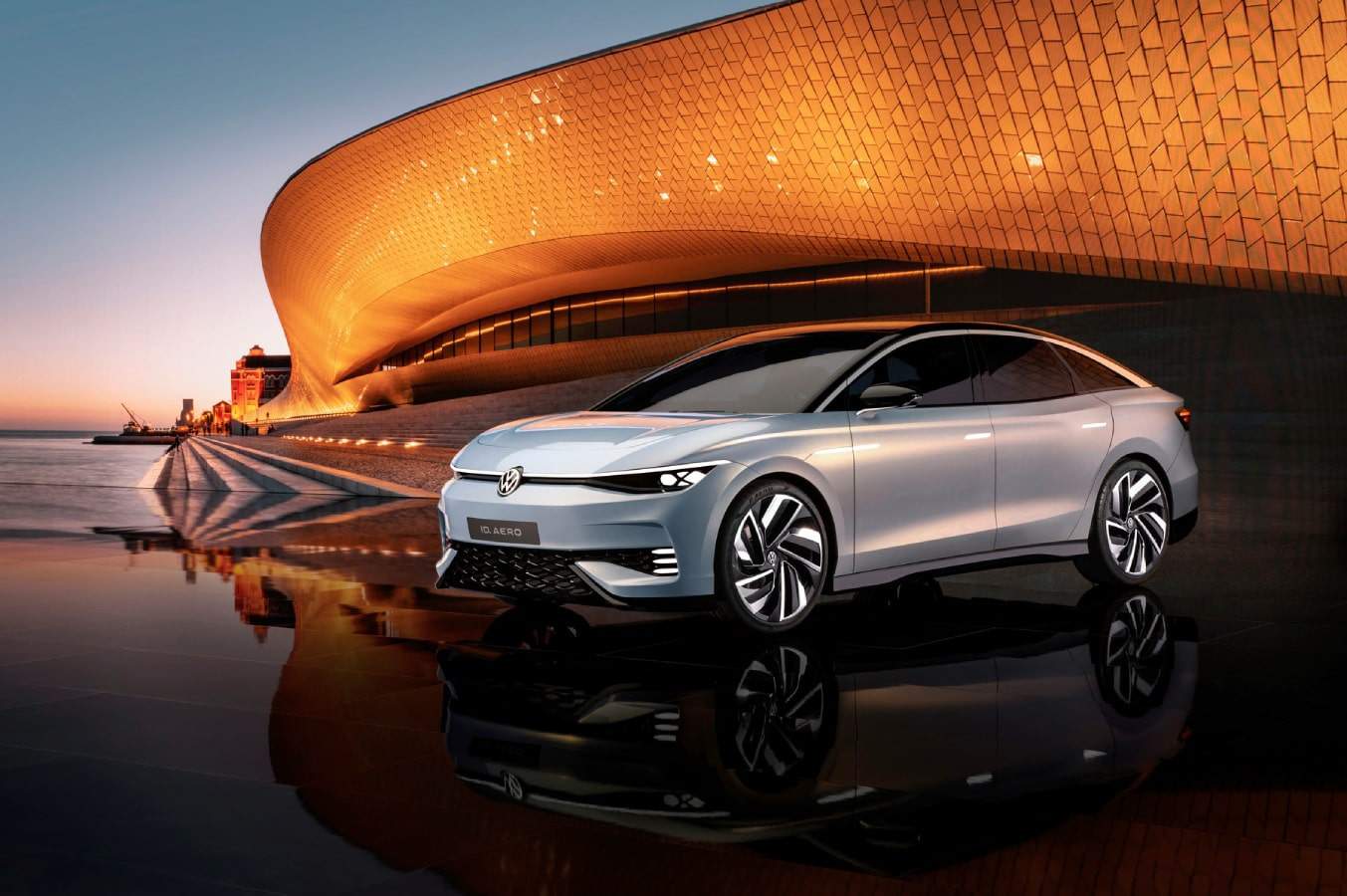 Volkswagen revela conceito de “novo Passat” elétrico; sedan ID. Aero oferece cerca de 620 km de alcance
