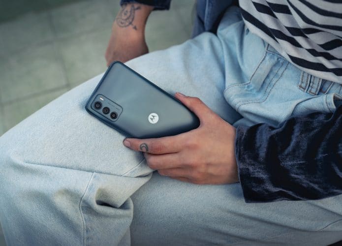 Moto G42 (Imagem: divulgação/Motorola)