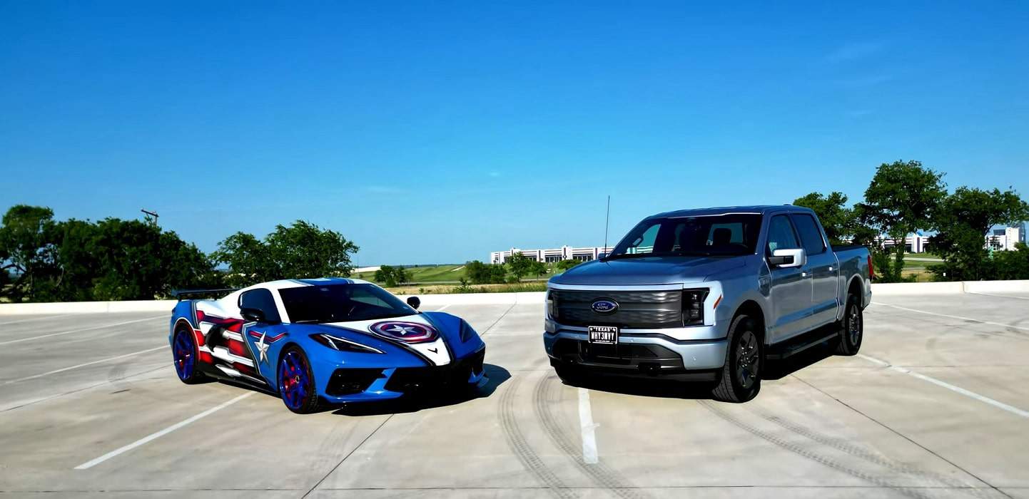 Vídeo mostra picape Lightning contra Corvette Stingray