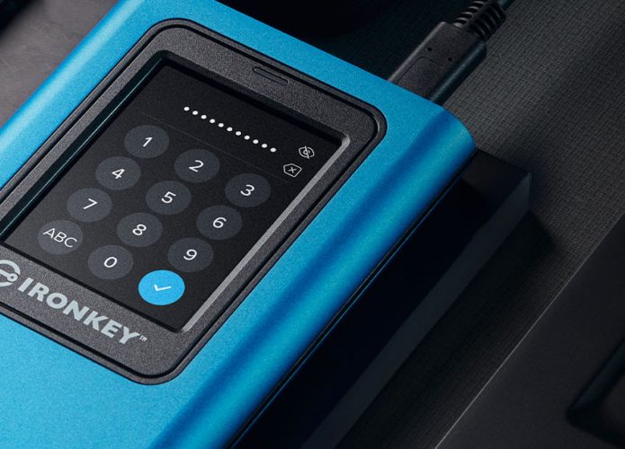 IronKey Vault Privacy 80 (Imagem: divulgação/Kingston)