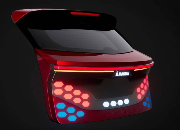 Porta-malas com sistema de iluminação da Magna