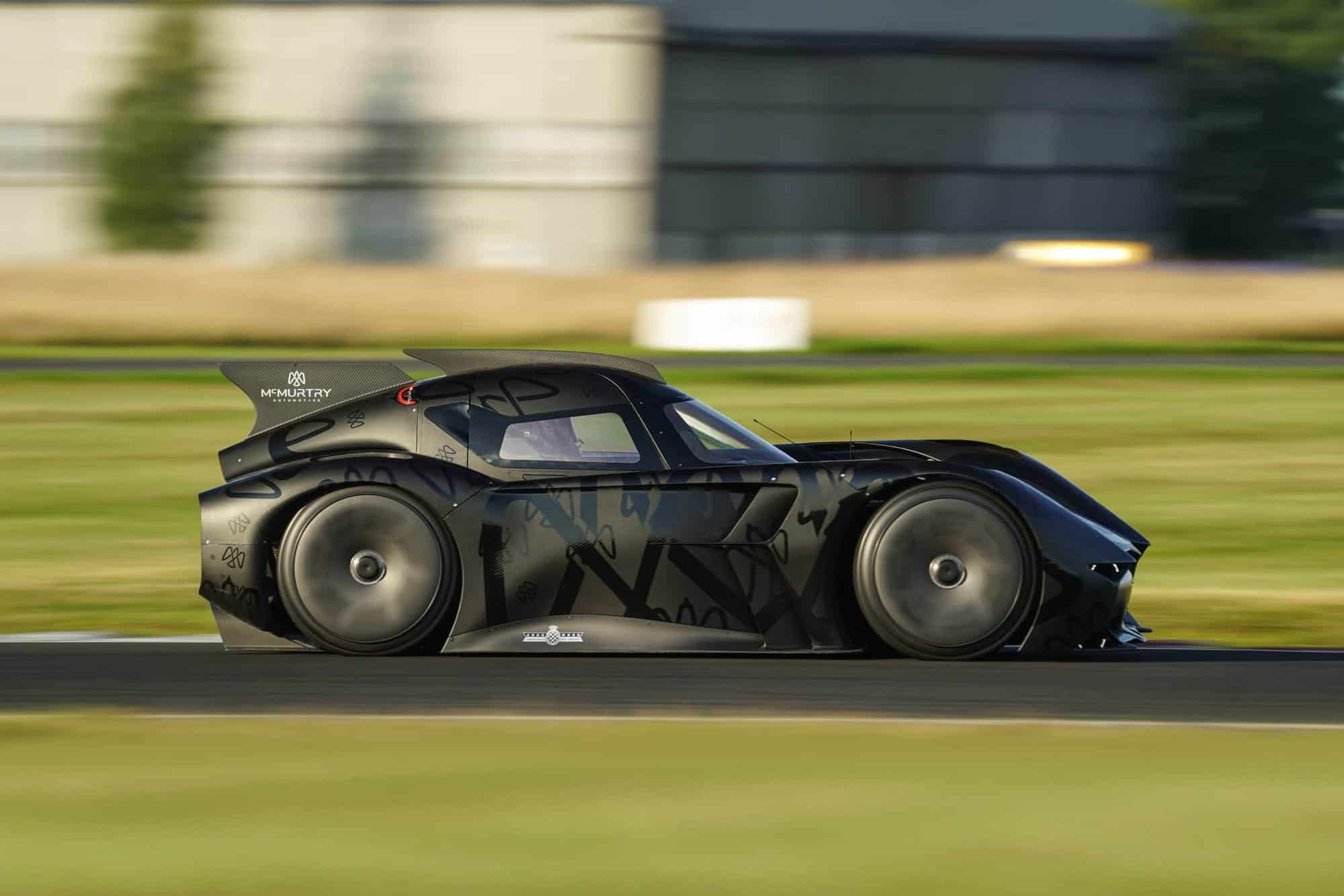 McMurtry Spéirling: mini “Batmóvel” elétrico faz de 0 a 100 km/h em menos de 1,5 segundo