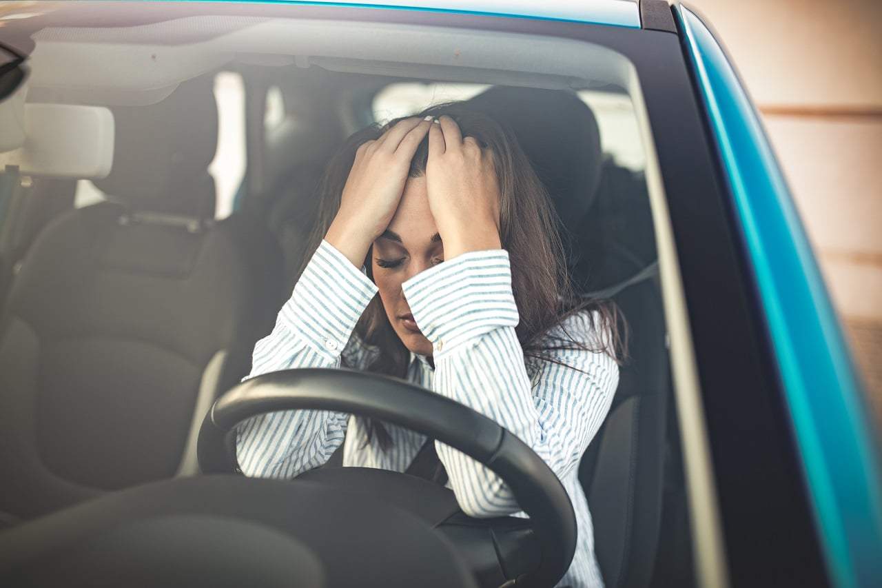 Imagem-conceito referente à matéria sobre motoristas estressados