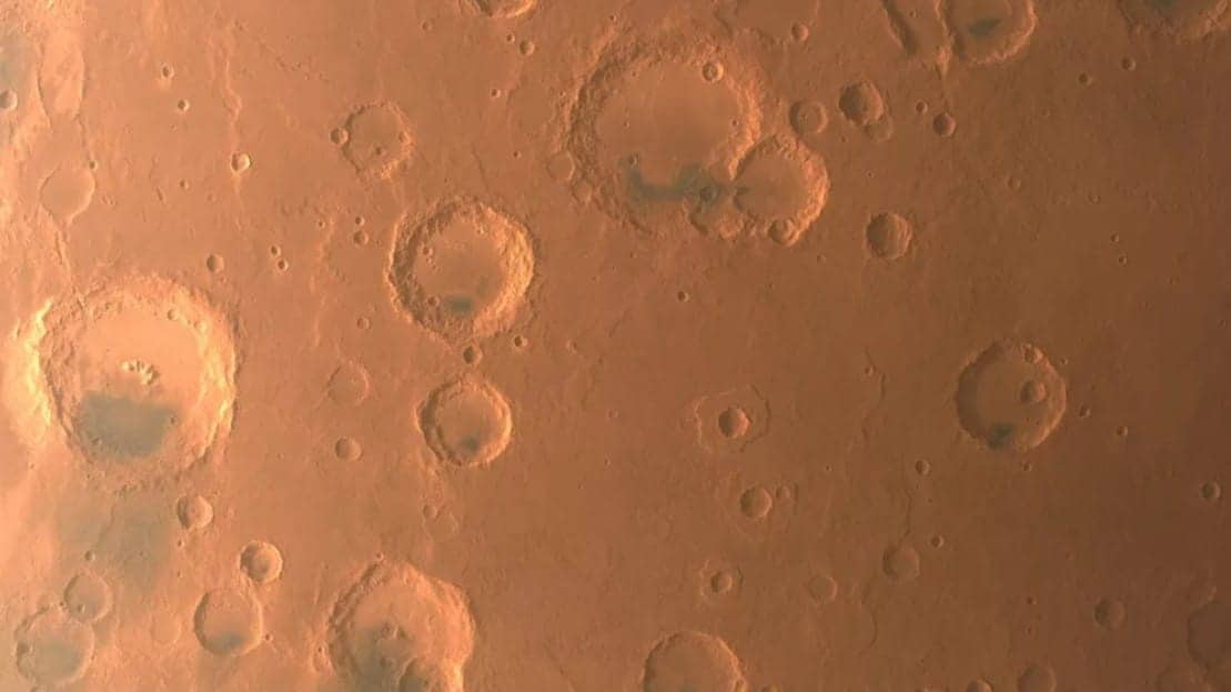 Sonda chinesa tira fotos inéditas do polo sul de Marte; veja