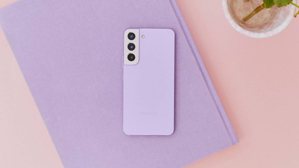 Galaxy-S22-roxo-roxo-capa