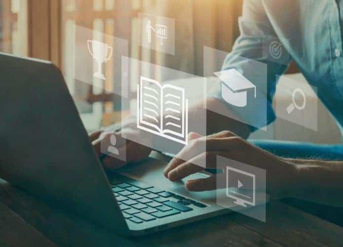 Nubank e Descomplica juntas em novo programa de educação