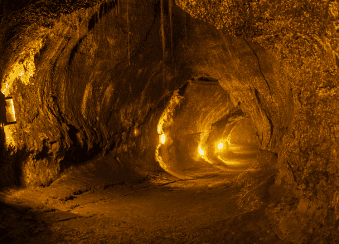caverna-vulcanica-havai-695x500.png