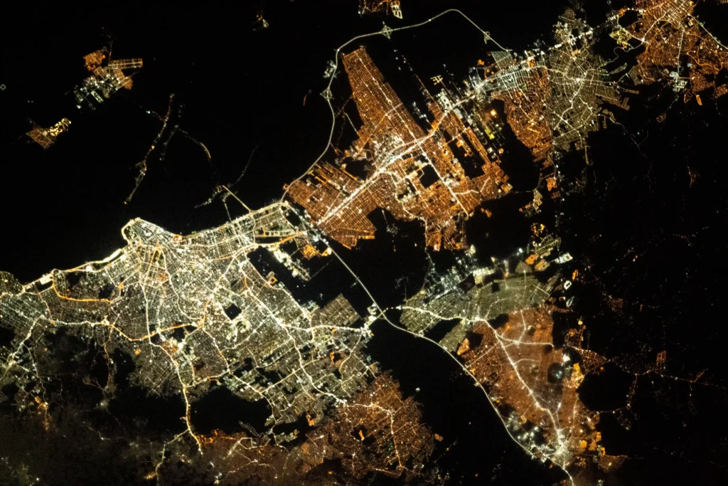 Essa seria a sua visão de Porto Alegre, caso você estivesse a bordo da ISS