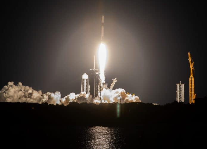 foguete-falcon-9