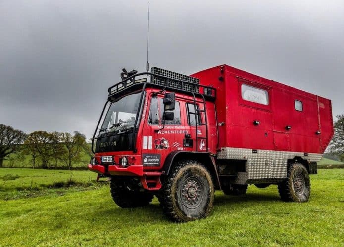 Conheça a ‘Matilda’, um caminhão militar convertido em motorhome