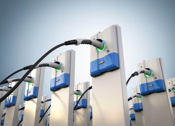 GM anuncia rede de carregamento rápido para veículos elétricos que vai cobrir os EUA de costa a costa
