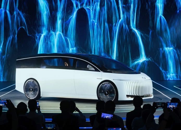 Conceito minivan elétrica da GAC com hidrogênio