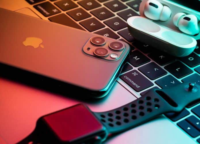 Apple produzirá Apple Watch e MacBook no Vietnã