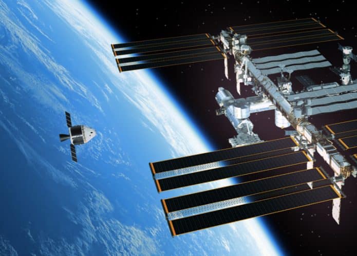 Crew-Dragon-ISS-695x500
