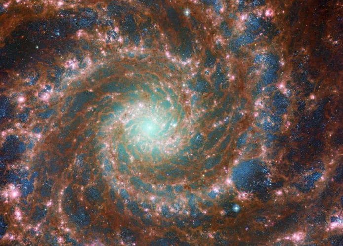 Galaxia-fantasma-695x500.webp
