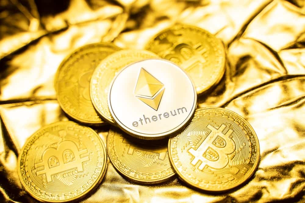 Irã realiza primeiro pedido de importação usando criptomoedas