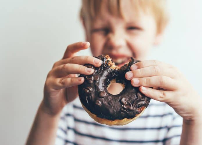 Obesidade infantil confira os esportes indicados para a idade do seu filho